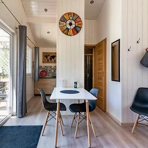 Les Minis Homes Du Bugey - Eco-lodge City, Un Refuge En Hyper Centre Gasthof